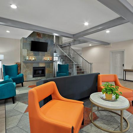 Comfort Inn & Suites Santee I-95 מראה חיצוני תמונה