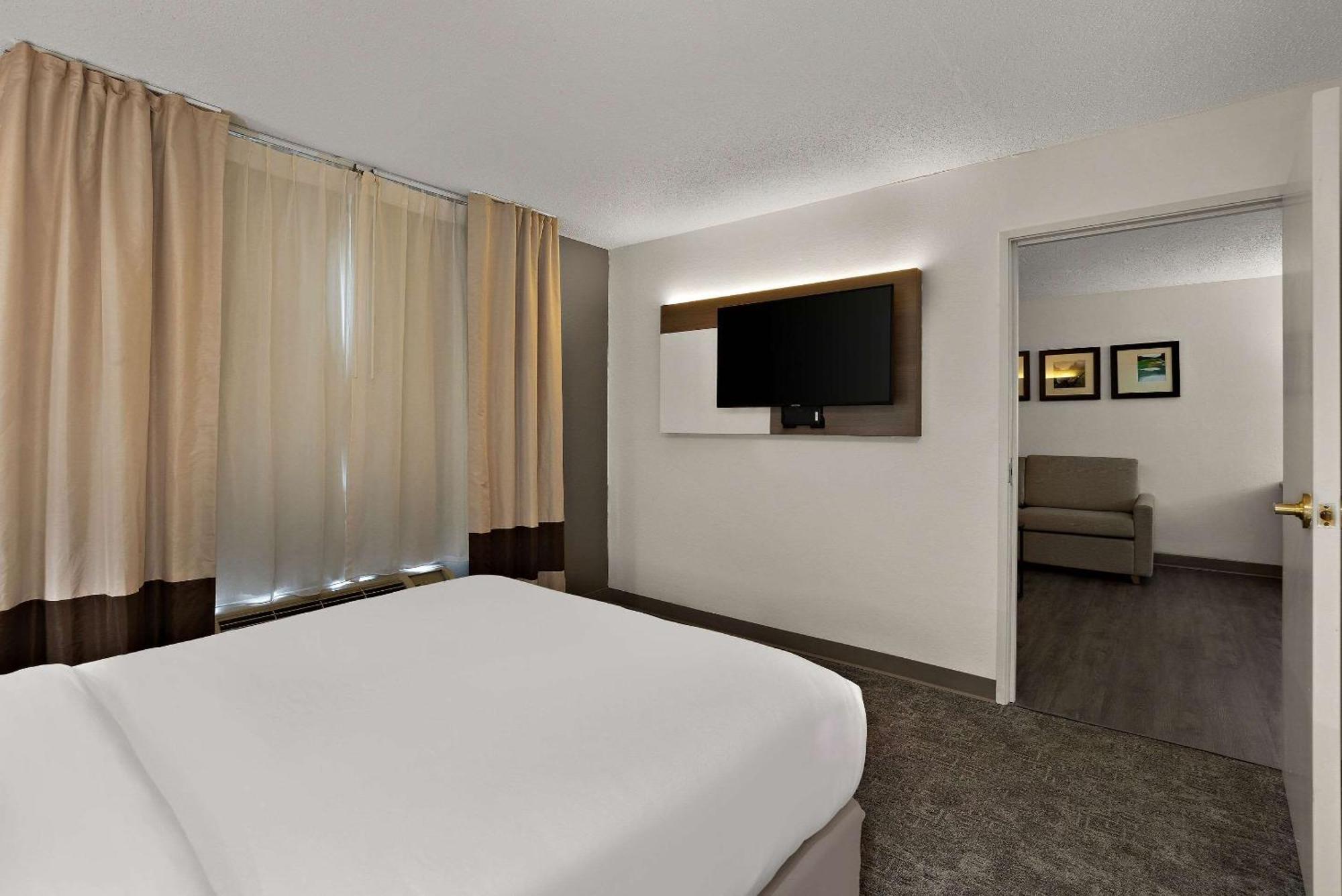 Comfort Inn & Suites Santee I-95 מראה חיצוני תמונה
